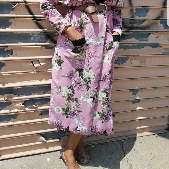 Kensie Kimono - Picture 2 of 3